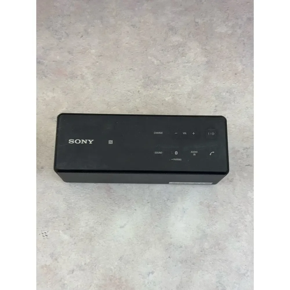 Sony SRS-X3 Portable Bluetooth Wireless Speaker Black Works No Charger